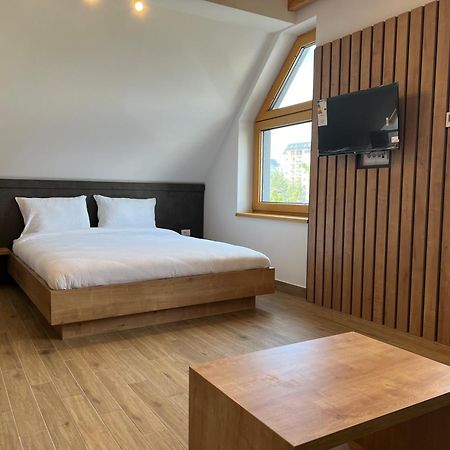 Zlatni Odmor Aparthotel Ζλάτιμπορ Εξωτερικό φωτογραφία
