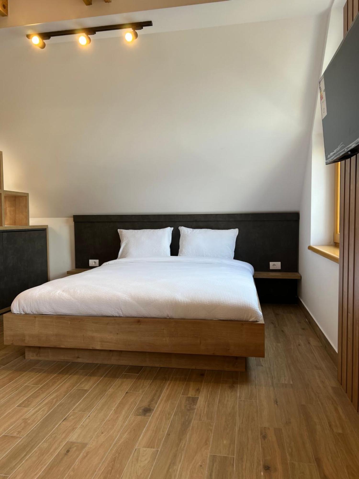 Zlatni Odmor Aparthotel Ζλάτιμπορ Εξωτερικό φωτογραφία