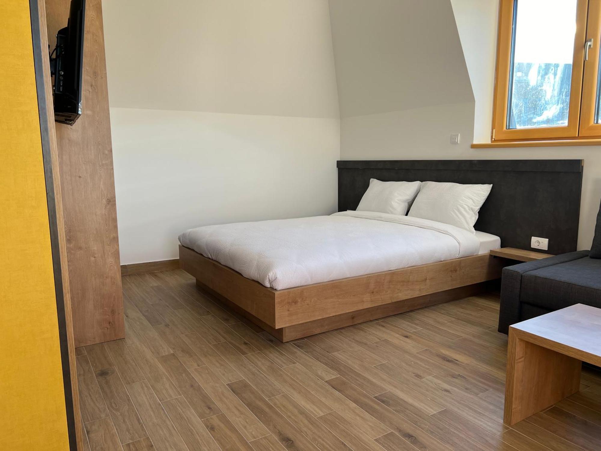 Zlatni Odmor Aparthotel Ζλάτιμπορ Εξωτερικό φωτογραφία